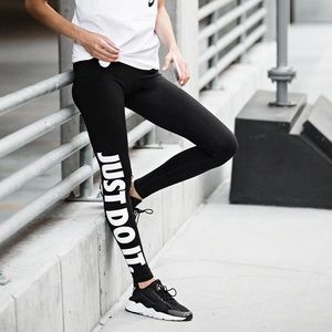 ✨ NIKE JUST DO IT LEGGINGS ✨